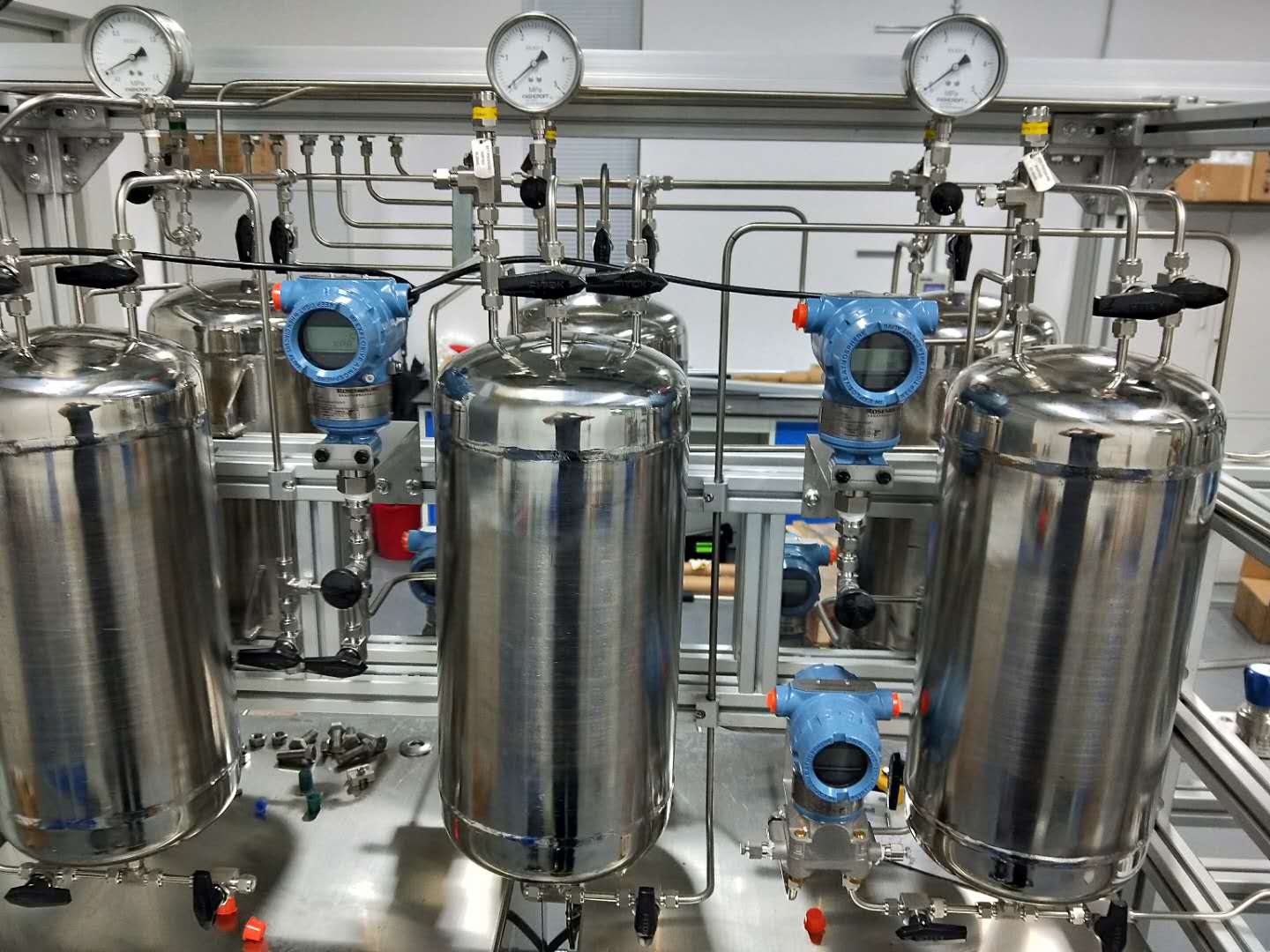 centering ring assembly with aluminum spacer ring